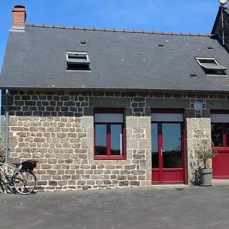 Gîte La Loussaudrie Pontmain Exterior foto